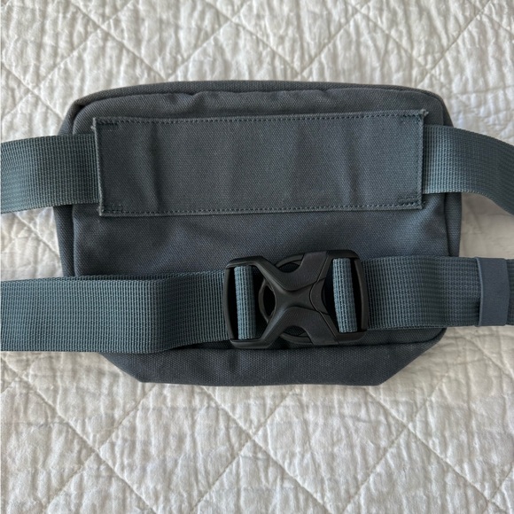 Carhartt Blue/Gray Belt Bag - Picture 3 of 9